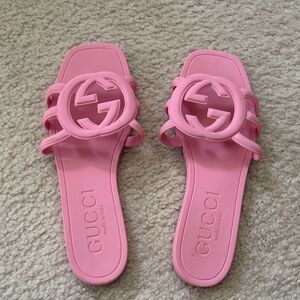 Gucci Pink Interlocking GG Slide Sandals